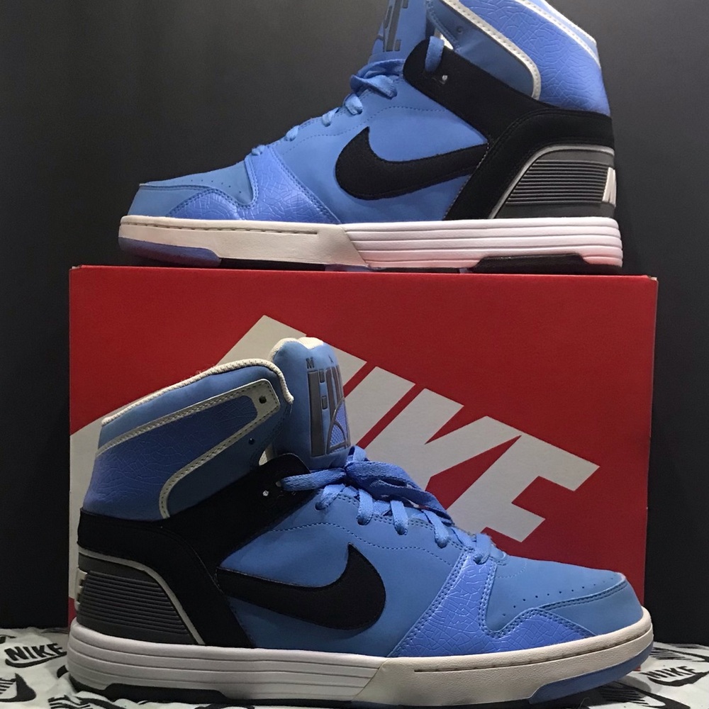 Vintage Nike Mach Force 1